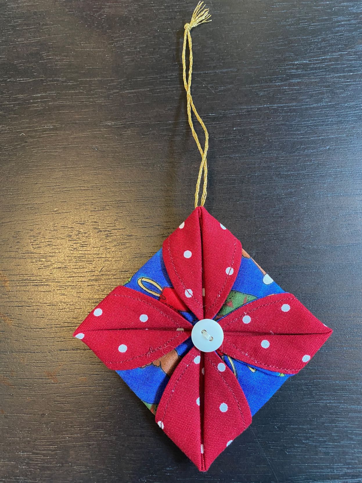 Edina Pen pal program, ornament